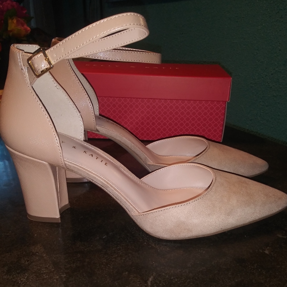 NEW 👠 ALERT!!! Kelly & Katie Pump 👠